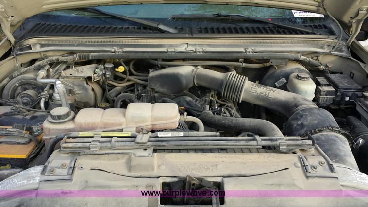 image for item I5273 2000 Ford F250 Super Duty Lariat SuperCab pickup truck