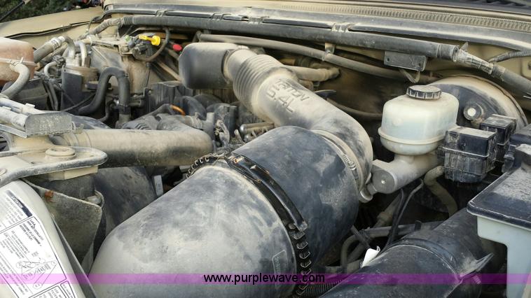 image for item I5273 2000 Ford F250 Super Duty Lariat SuperCab pickup truck