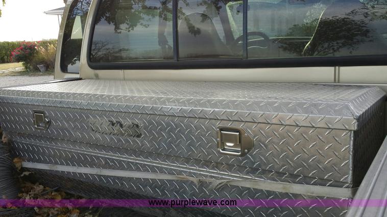 image for item I5273 2000 Ford F250 Super Duty Lariat SuperCab pickup truck
