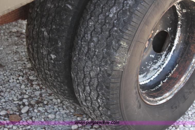 image for item I5920 1978 Ford F350 Custom flatbed pickup truck