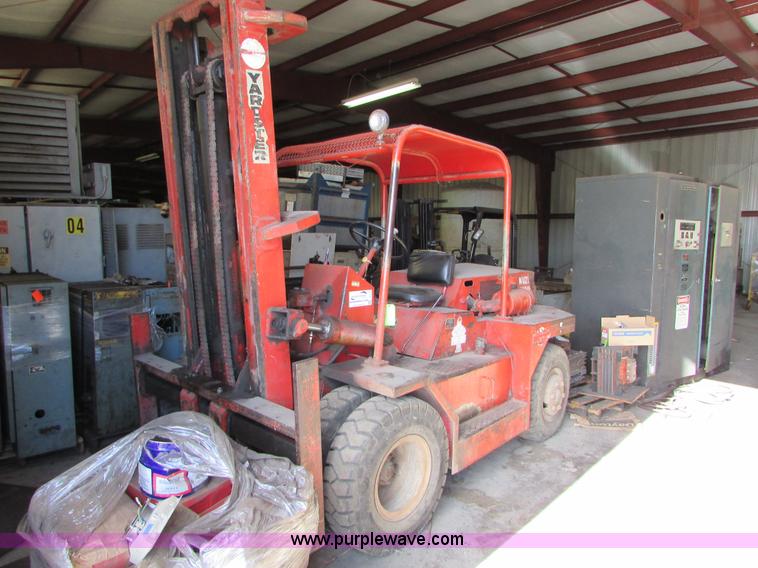 image for item I6719 Taylor Y-10-WS rough terrain forklift