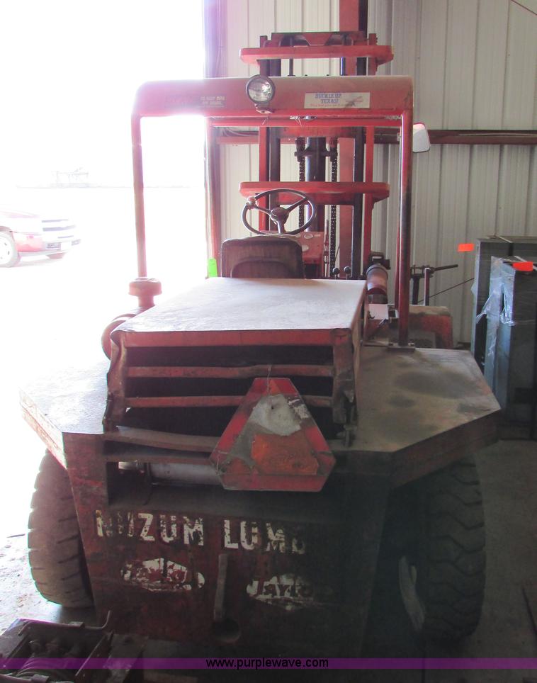 image for item I6719 Taylor Y-10-WS rough terrain forklift