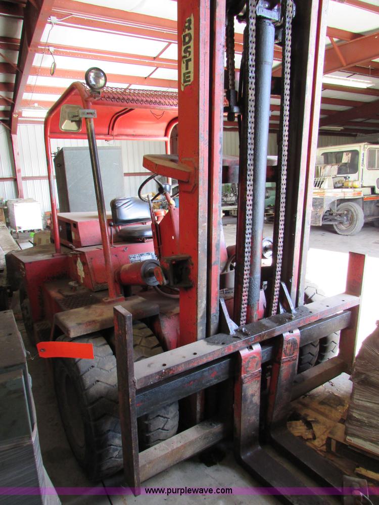 image for item I6719 Taylor Y-10-WS rough terrain forklift