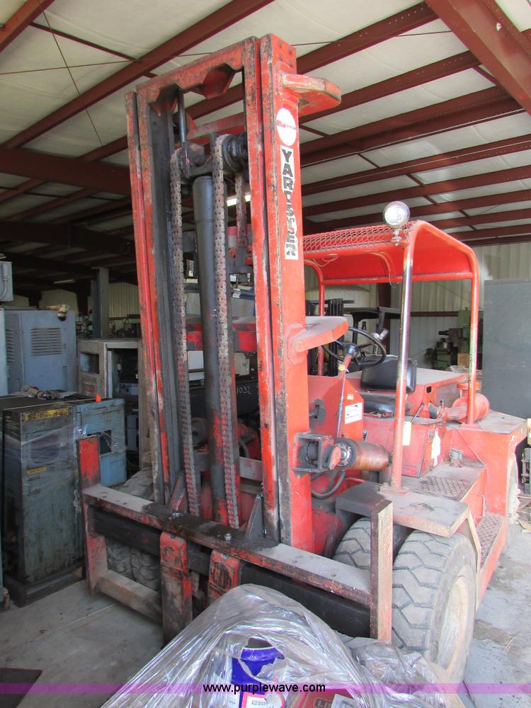 image for item I6719 Taylor Y-10-WS rough terrain forklift