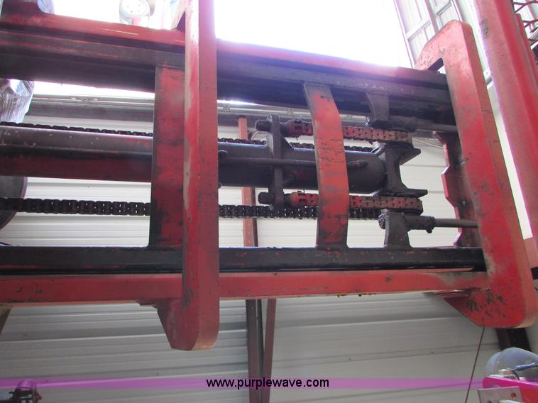 image for item I6719 Taylor Y-10-WS rough terrain forklift