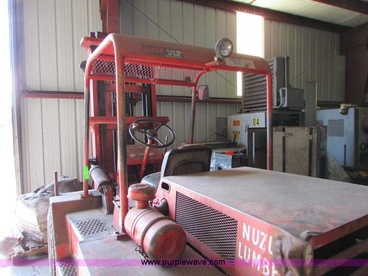 image for item I6719 Taylor Y-10-WS rough terrain forklift