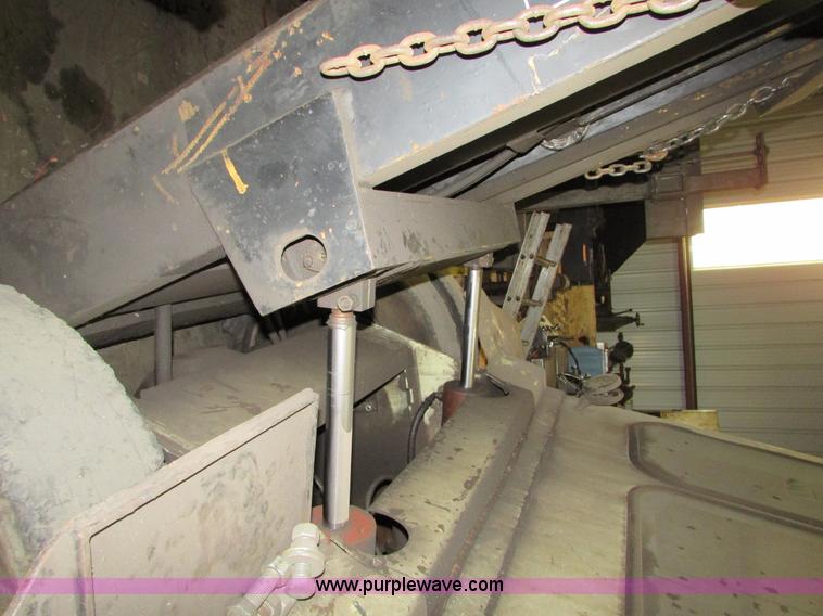 image for item I6721 Allis Chalmers AC-P200 forklift