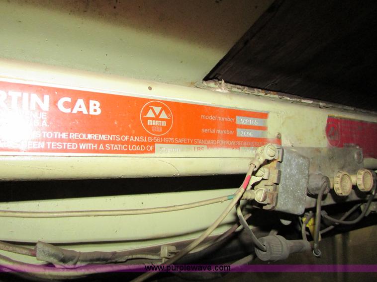 image for item I6721 Allis Chalmers AC-P200 forklift