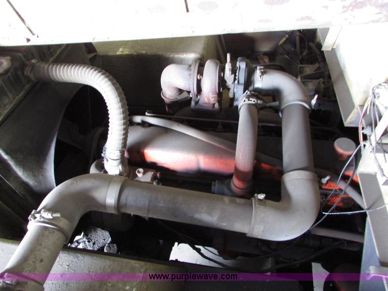 image for item I6721 Allis Chalmers AC-P200 forklift