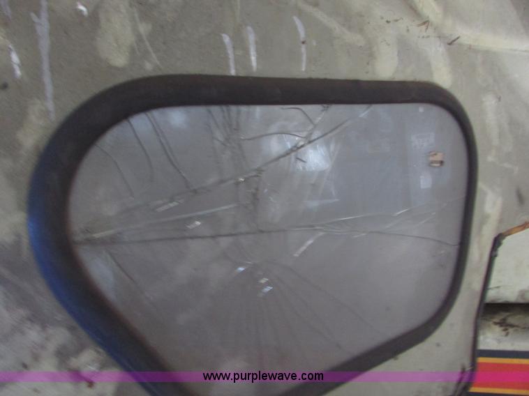 image for item I6721 Allis Chalmers AC-P200 forklift