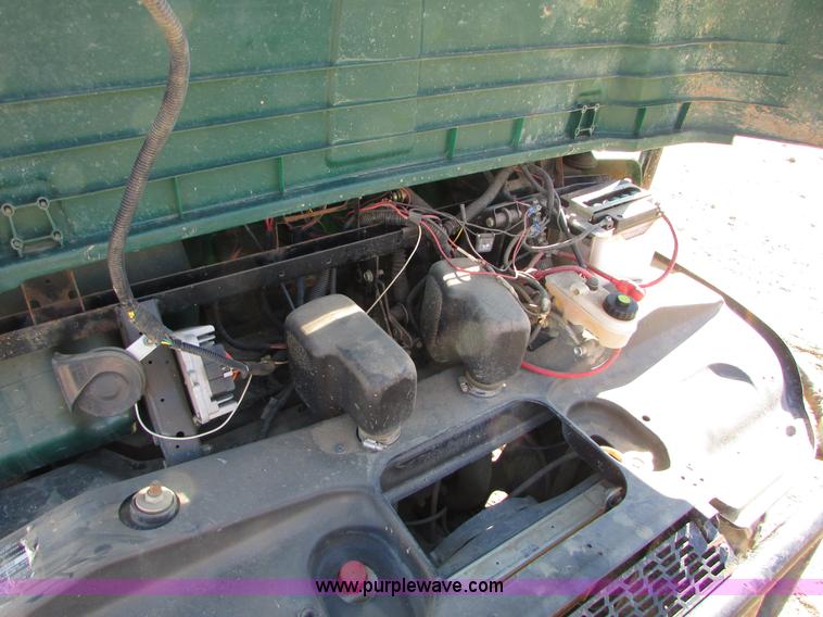 image for item I6726 2005 Polaris Ranger XP UTV