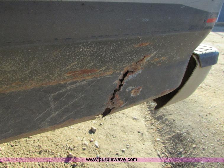 image for item I6728 1997 Ford F250 Super Duty XL pickup truck