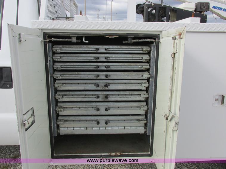 image for item I8879 2007 Ford F550 Super Duty service truck