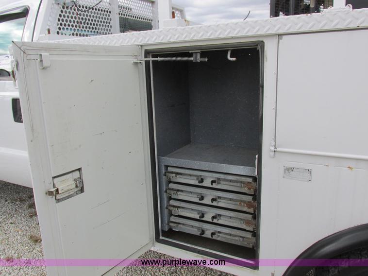 image for item I8879 2007 Ford F550 Super Duty service truck
