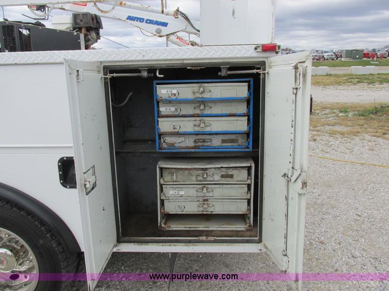 image for item I8879 2007 Ford F550 Super Duty service truck