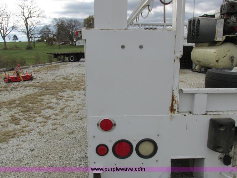 image for item I8879 2007 Ford F550 Super Duty service truck