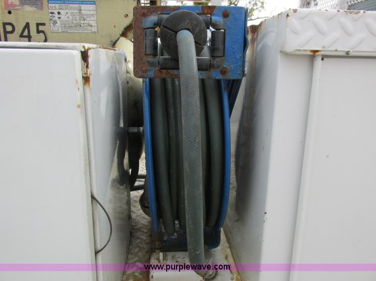 image for item I8879 2007 Ford F550 Super Duty service truck