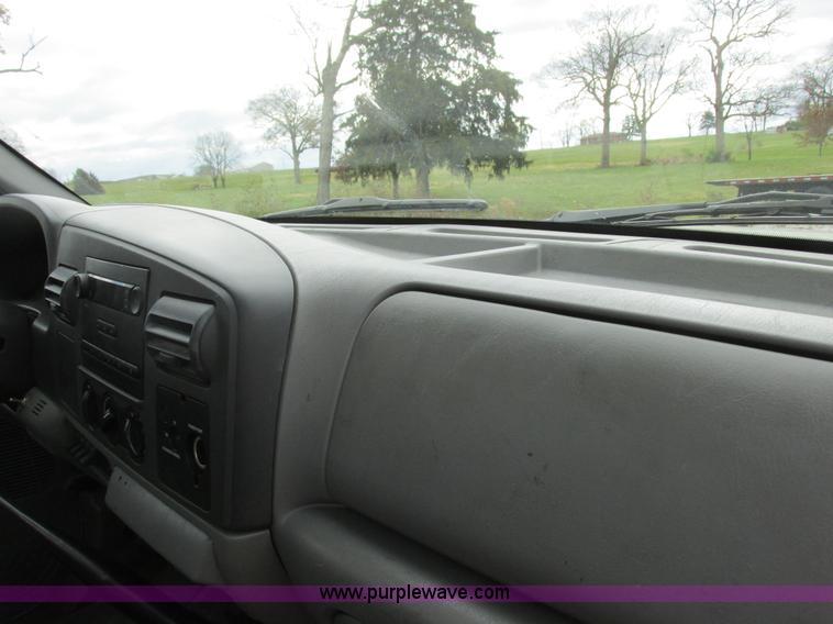 image for item I8879 2007 Ford F550 Super Duty service truck