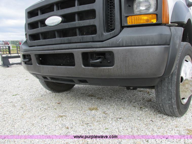 image for item I8879 2007 Ford F550 Super Duty service truck