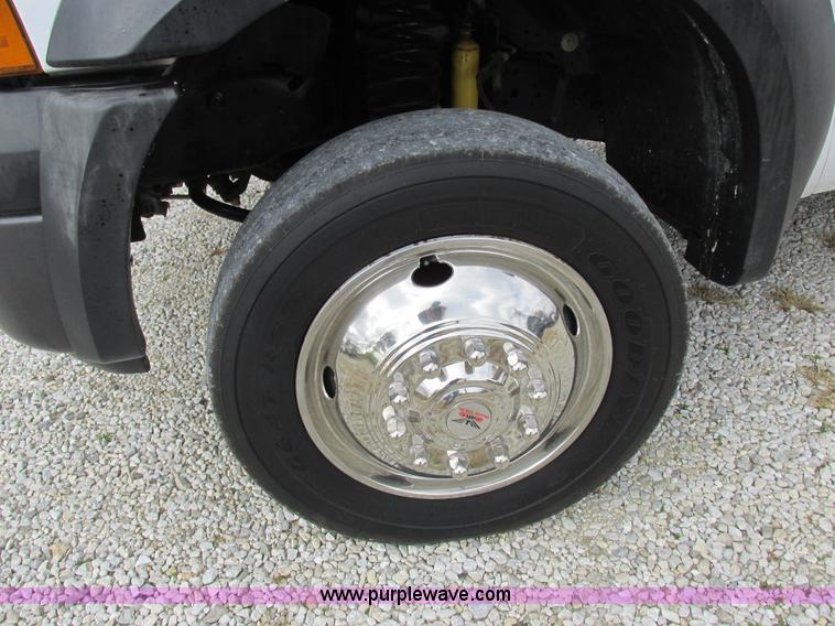 image for item I8879 2007 Ford F550 Super Duty service truck