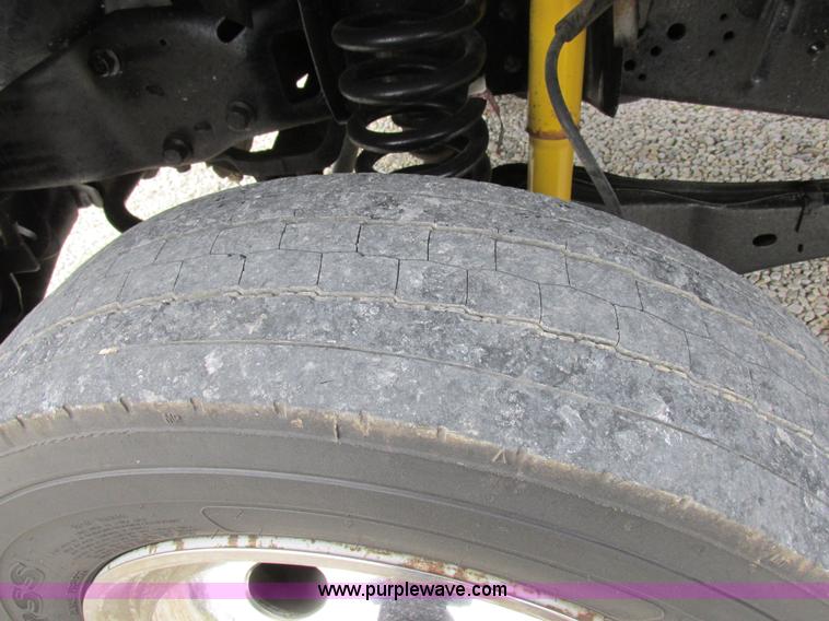 image for item I8879 2007 Ford F550 Super Duty service truck