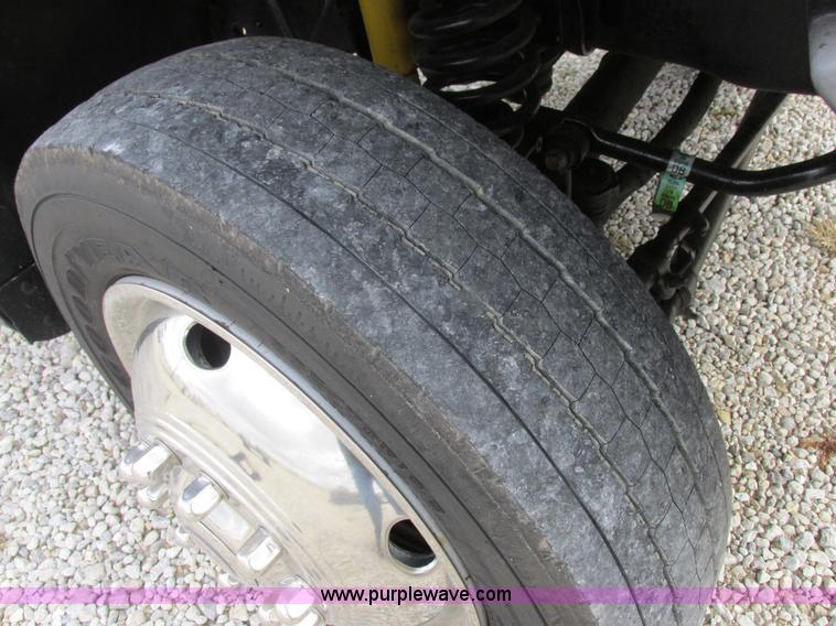 image for item I8879 2007 Ford F550 Super Duty service truck