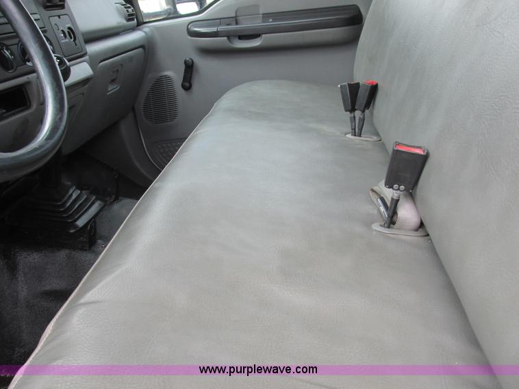 image for item I8879 2007 Ford F550 Super Duty service truck