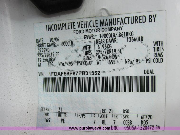 image for item I8879 2007 Ford F550 Super Duty service truck