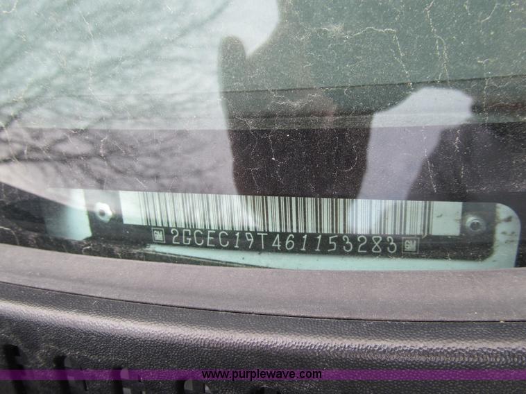 image for item J3475 2006 Chevrolet Silverado 1500 Ext. Cab pickup truck