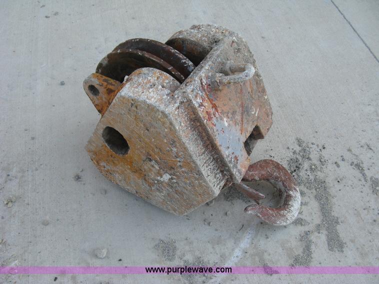 image for item BD9688 Lattice boom crane accessories