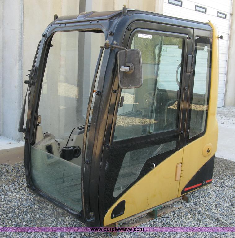 image for item BD9689 Caterpillar 315CL excavator cab