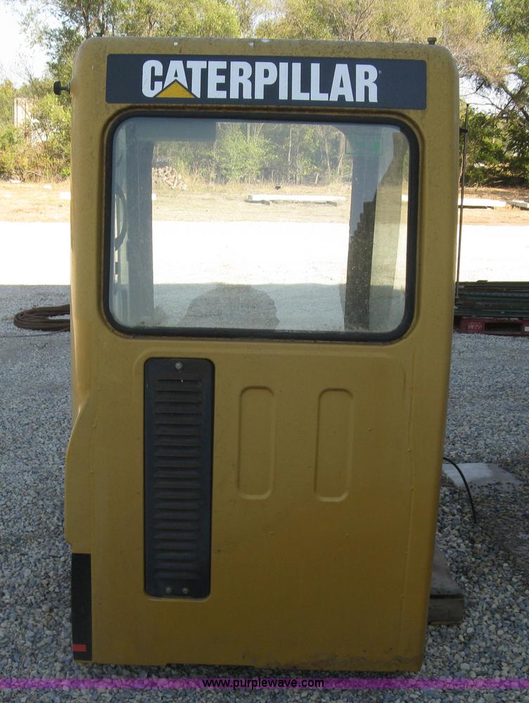 image for item BD9689 Caterpillar 315CL excavator cab