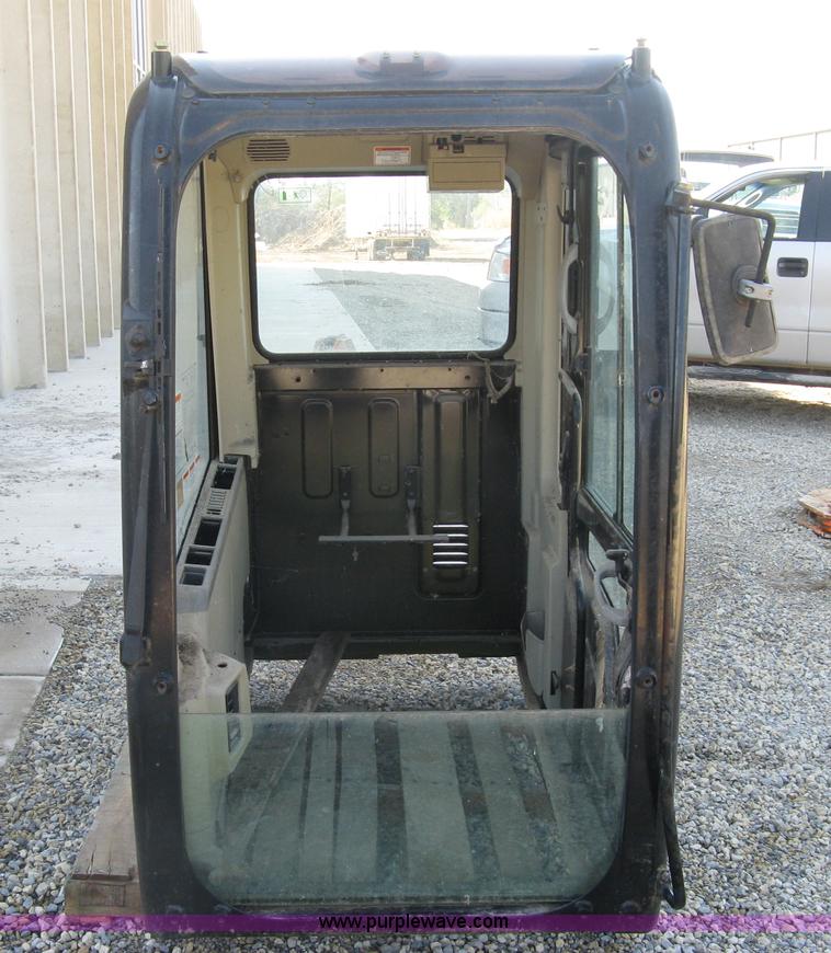 image for item BD9689 Caterpillar 315CL excavator cab