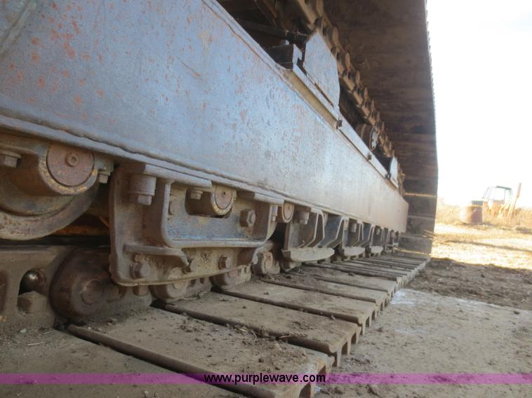 image for item D2201 1979 Caterpillar 215 excavator