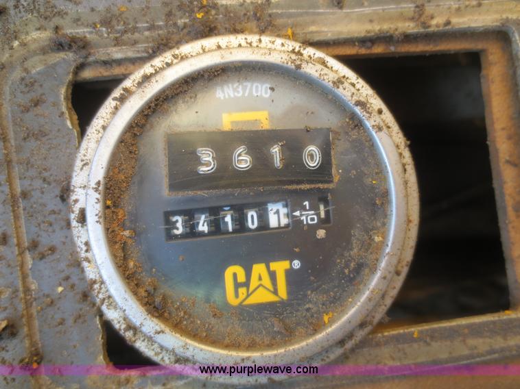 image for item D2201 1979 Caterpillar 215 excavator