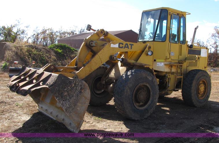 image for item F8873 1989 Caterpillar 926E wheel loader