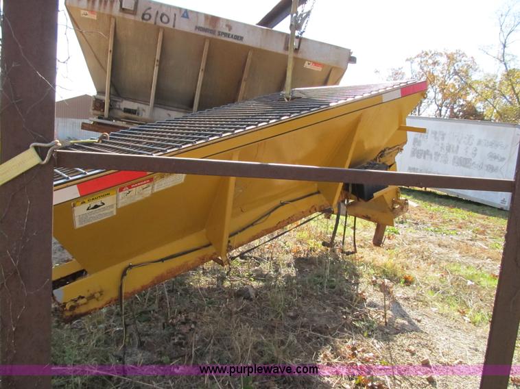 image for item F8876 Highway Equipment P-8 salt/sand spreader