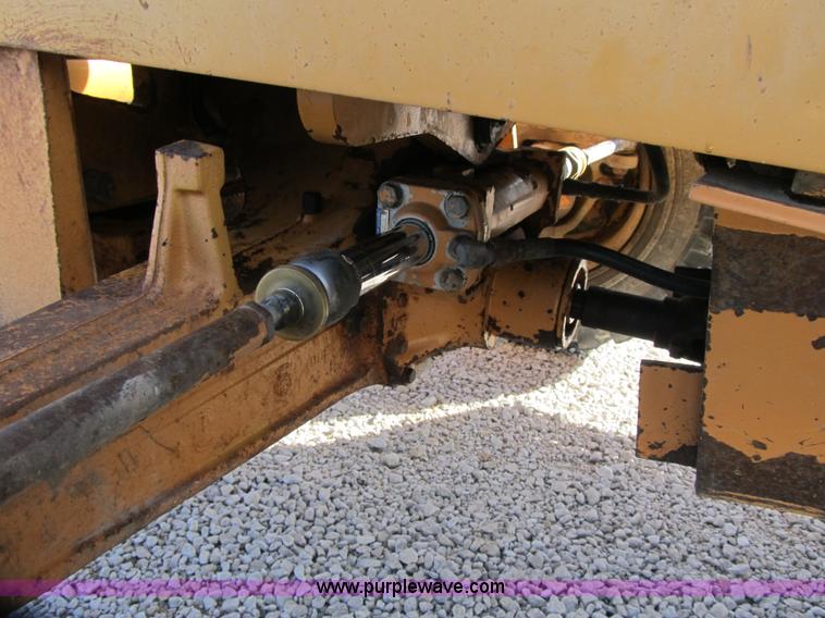 image for item F8882 1995 Case 580 Super L backhoe