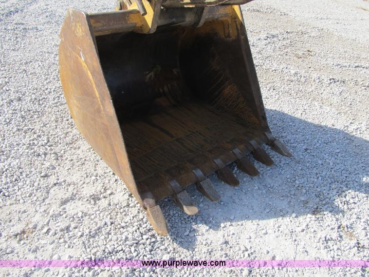 image for item F8882 1995 Case 580 Super L backhoe