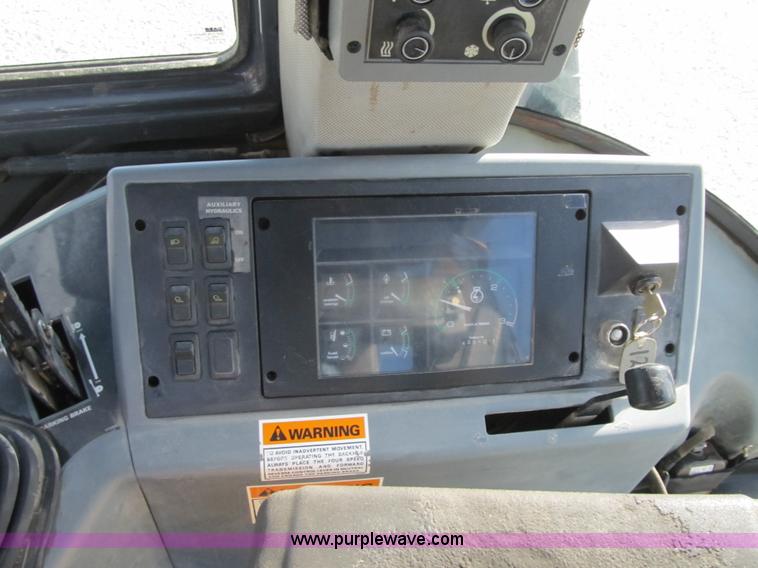 image for item F8882 1995 Case 580 Super L backhoe