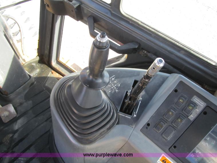 image for item F8882 1995 Case 580 Super L backhoe