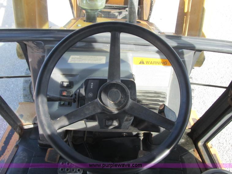 image for item F8882 1995 Case 580 Super L backhoe