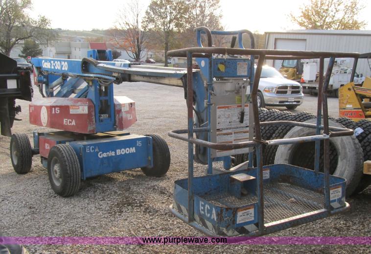 image for item F8885 Genie Z-30/20 electric boom lift