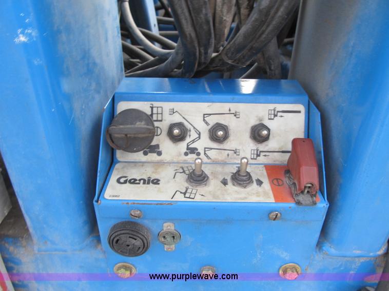 image for item F8885 Genie Z-30/20 electric boom lift