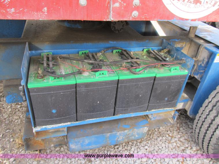 image for item F8885 Genie Z-30/20 electric boom lift