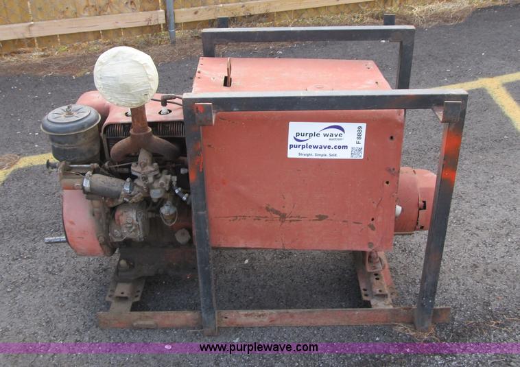 image for item F8889 Lincoln AC-225/5AWS welder generator