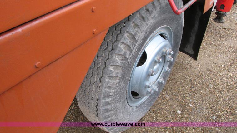 image for item G9080 1975 Bantam T350A crane