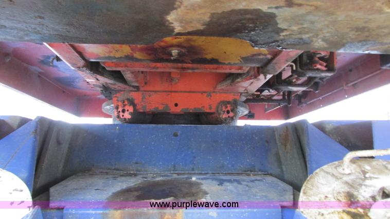 image for item G9080 1975 Bantam T350A crane