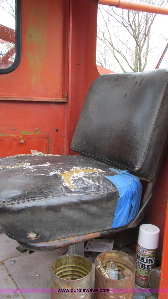 image for item G9080 1975 Bantam T350A crane