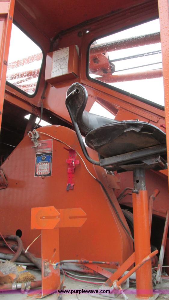 image for item G9080 1975 Bantam T350A crane